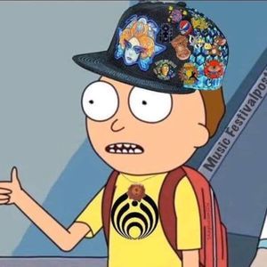 Meet your Posher, Levi